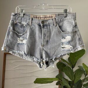 Women's POOKIE Loves SEBASTIAN Cut Off Denim Jean Shorts Size Large Distressed